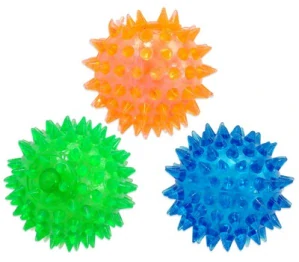 Míček s bodlinami pískací 8cm
